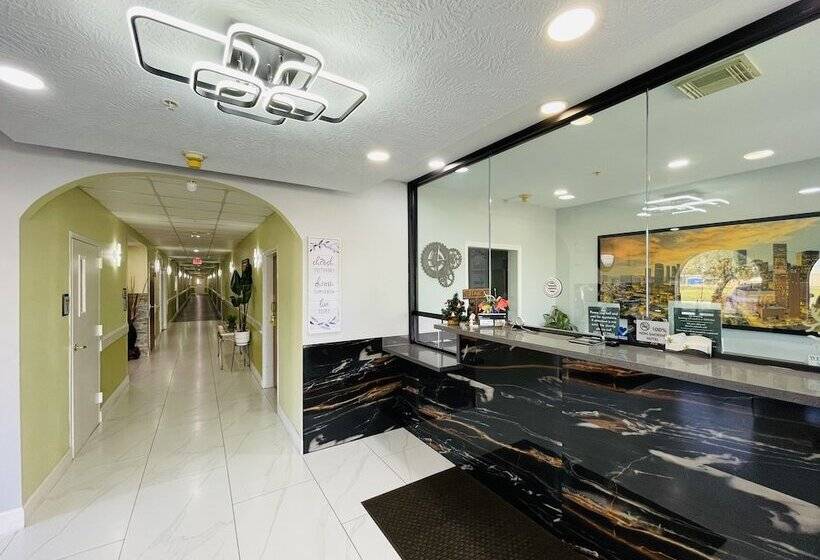 Отель Americas Best Value Inn La Porte