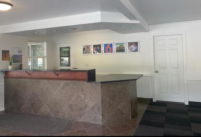 Motel 6 Yakima, Wa   Downtown