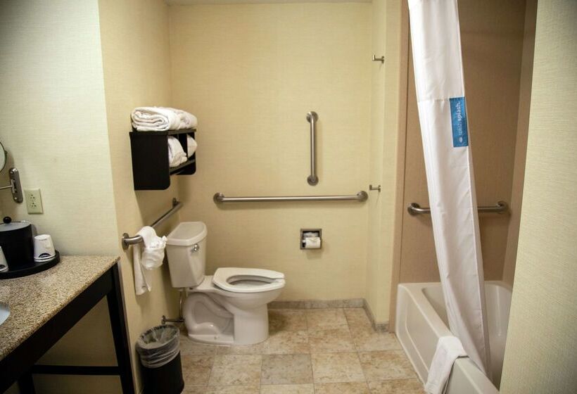 ホテル Hampton Inn & Suites Sharon
