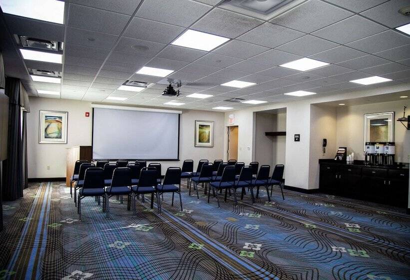 ホテル Hampton Inn & Suites Sharon