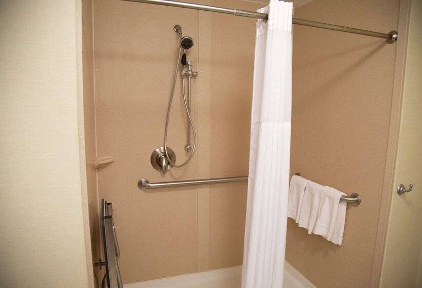 ホテル Hampton Inn & Suites Sharon