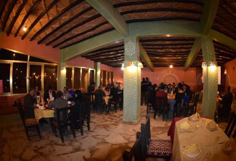 هتل Palmeras Y Dunas