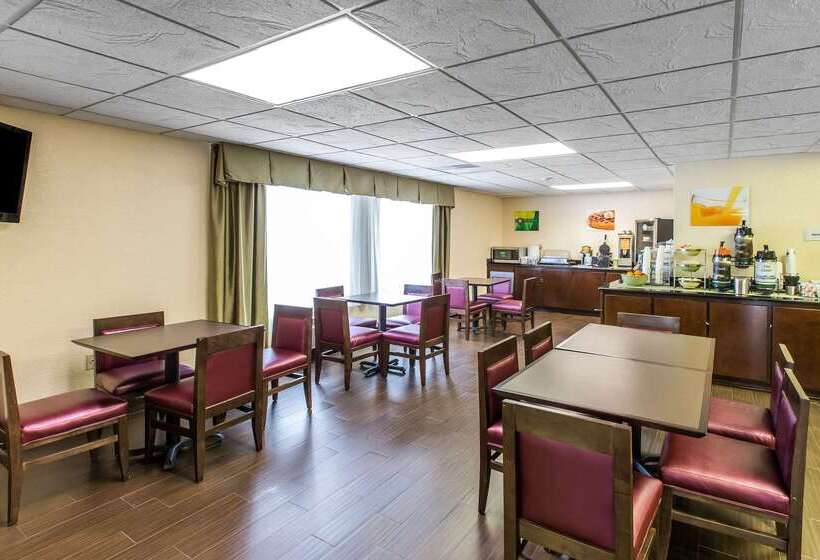 فندق Quality Inn