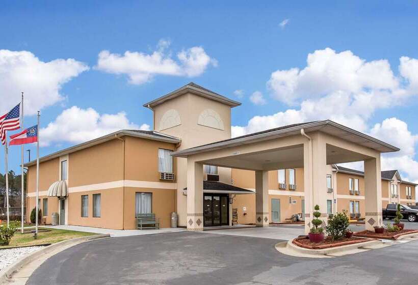 فندق Quality Inn