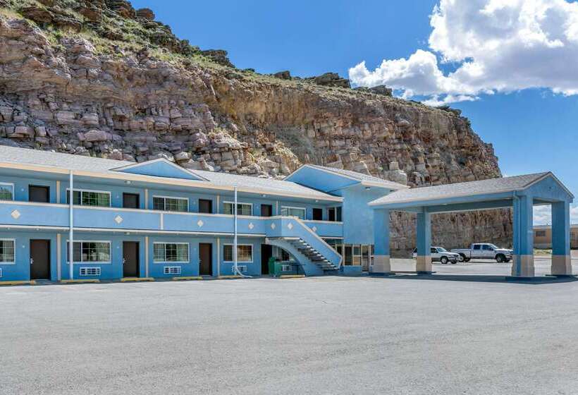 فندق Rodeway Inn