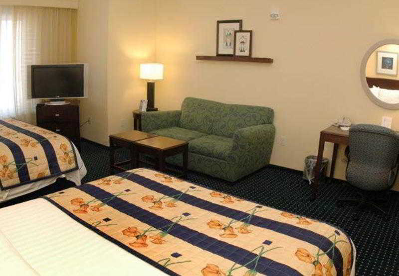 هتل Springhill Suites By Marriott Grand Rapids Airport Southeast