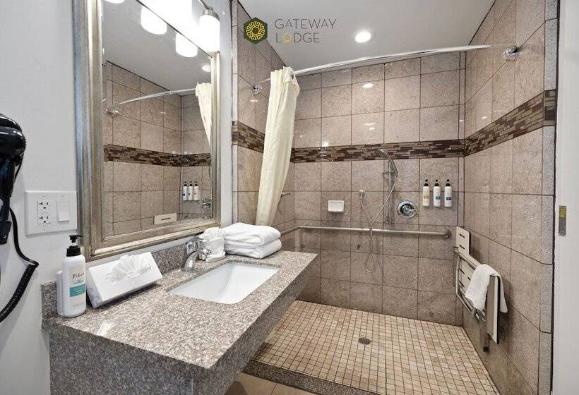 مُتل Gateway Lodge