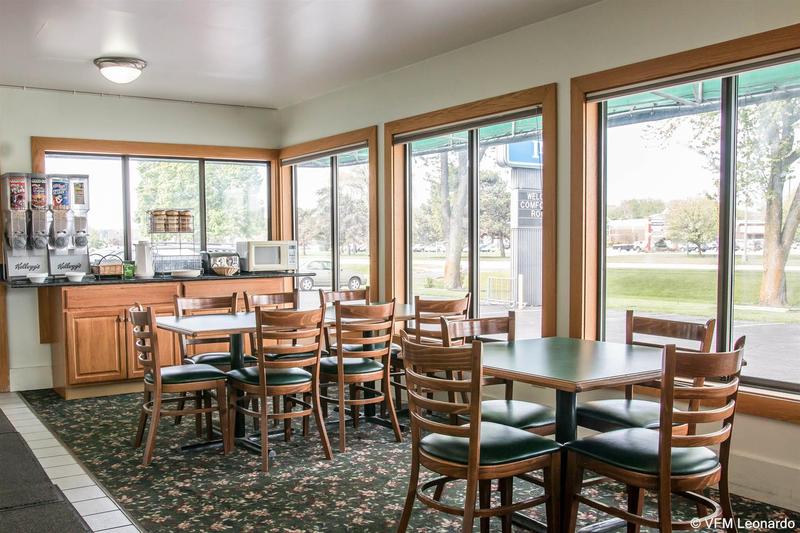 מוטל Rodeway Inn