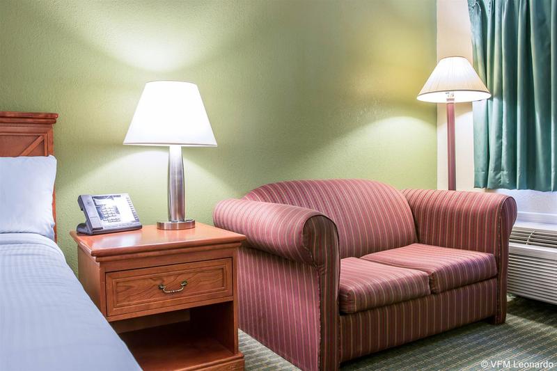 מוטל Rodeway Inn