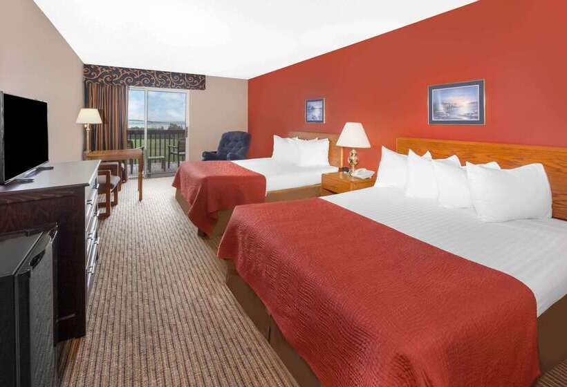 מוטל Super 8 By Wyndham St. Ignace