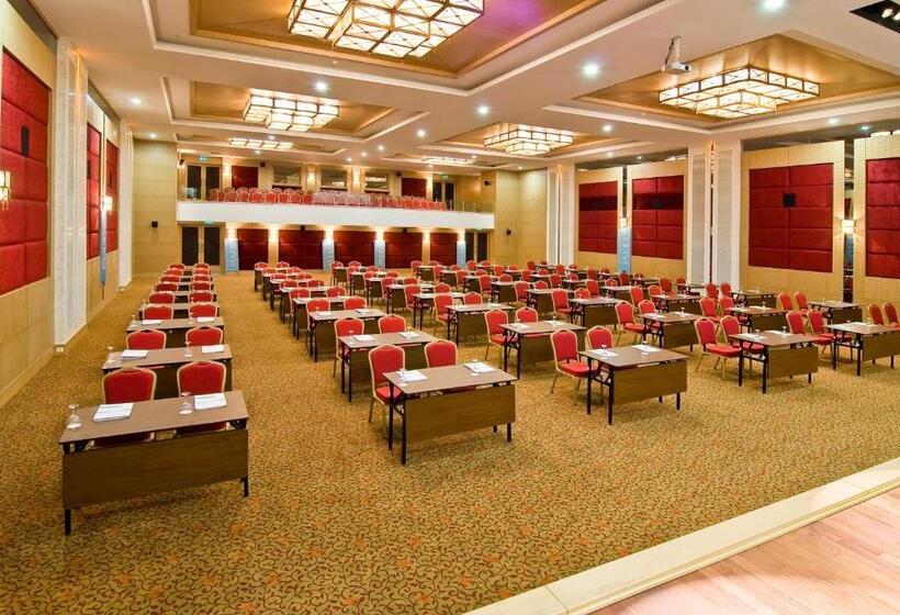 هتل Adrina Termal Health & Spa