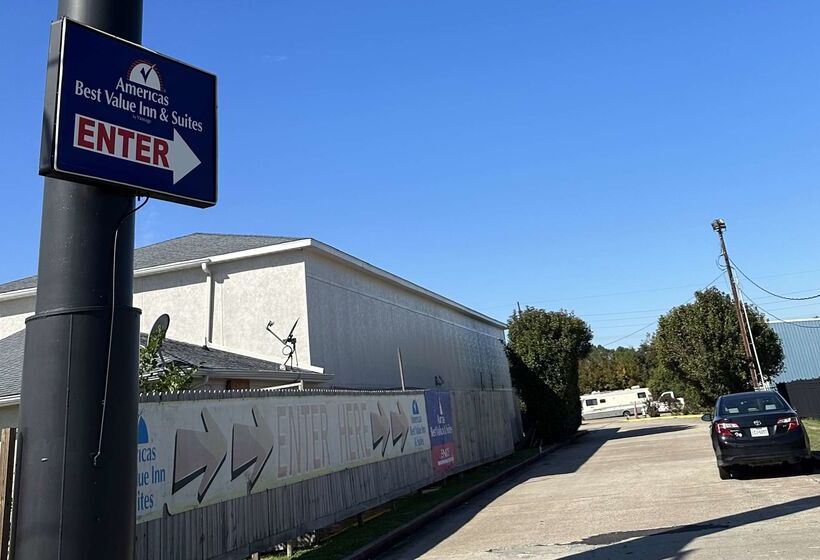 בית מלון כפרי Americas Best Value Inn And Suites Groves