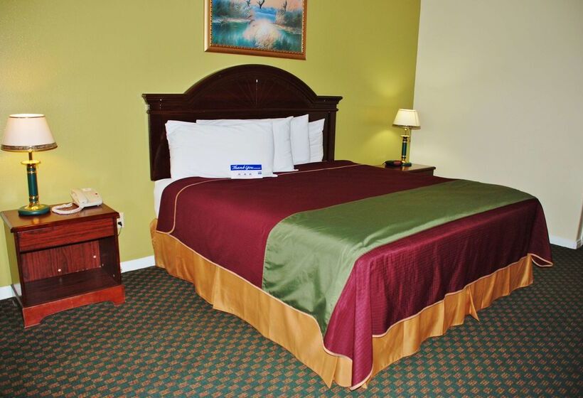 هتل Americas Best Value Inn & Suites Hempstead