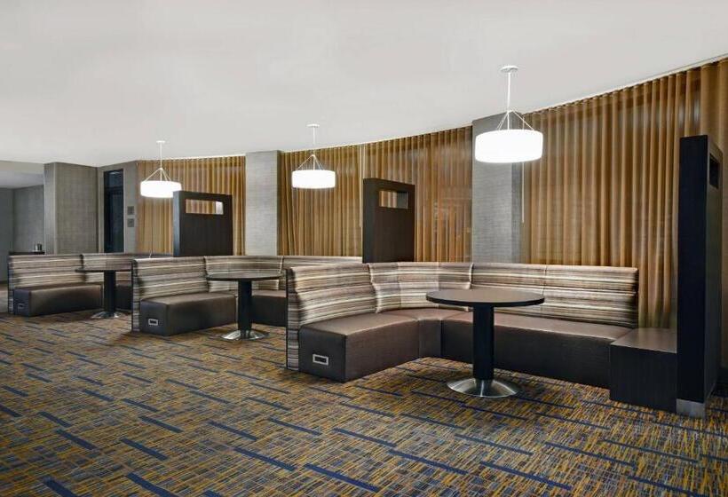 فندق Courtyard Republic Airport Long Island/farmingdale