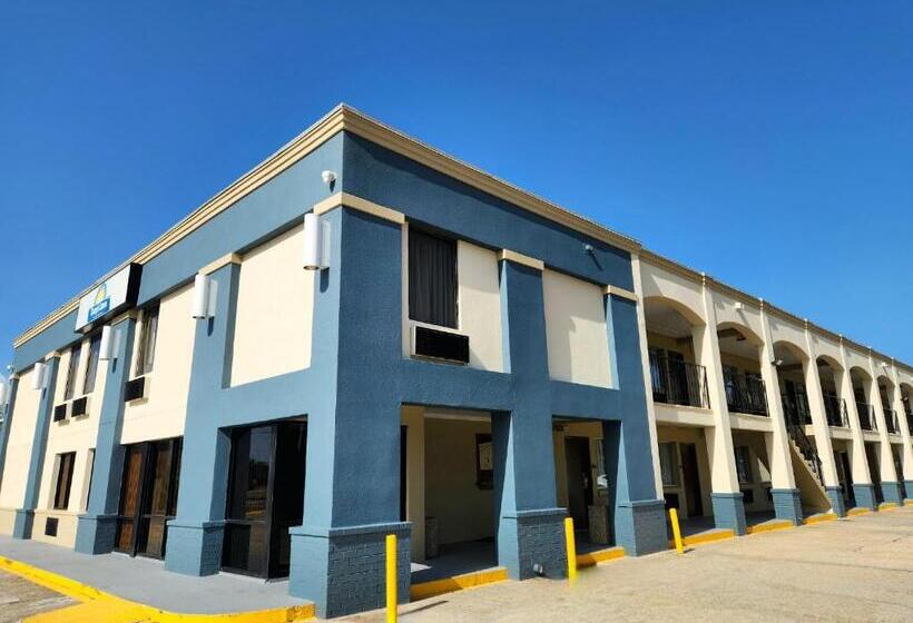 فندق Days Inn By Wyndham Slidell