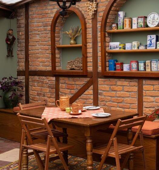 ホテル Dimosthenis Traditional Guesthouse