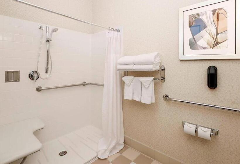 בית מלון כפרי Fairfield Inn & Suites Temecula