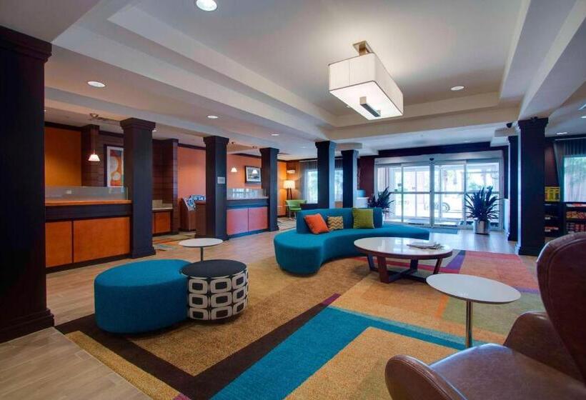 Отель Fairfield Inn & Suites By Marriott Clermont