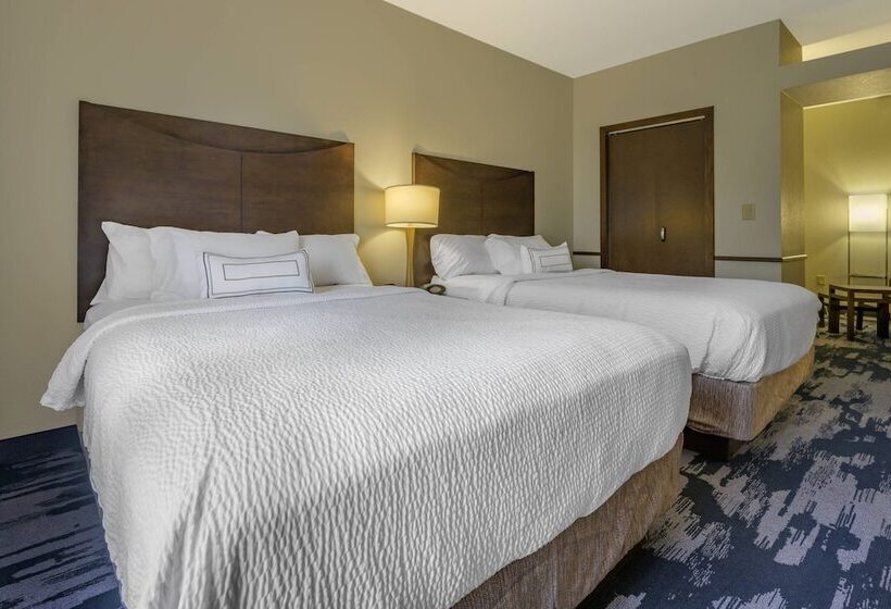 ホテル Fairfield Inn & Suites By Marriott Slippery Rock