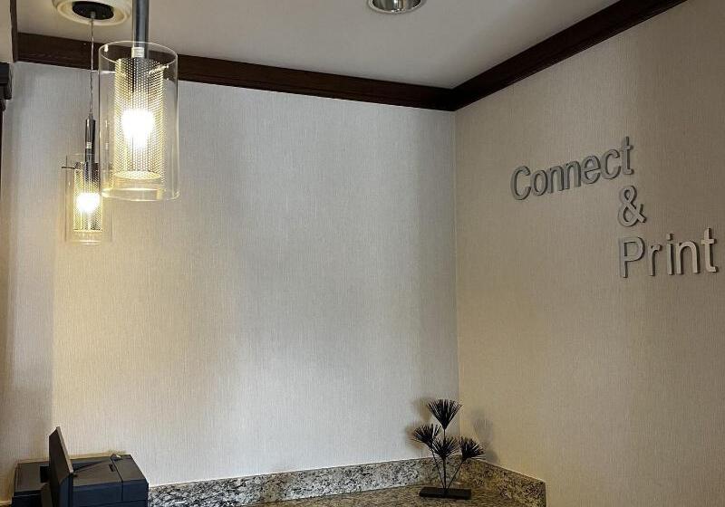 ホテル Fairfield Inn & Suites By Marriott Slippery Rock