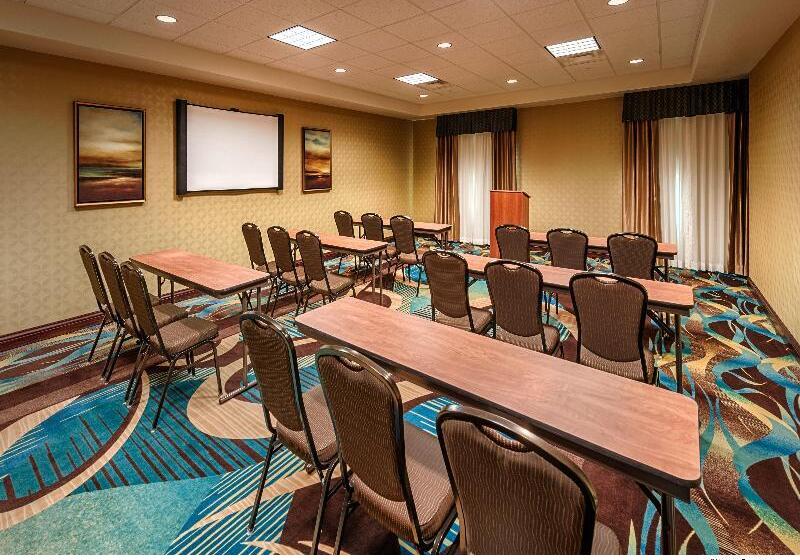 Holiday Inn Express Hotel & Suites Red Bluff South Redding By Ihg
