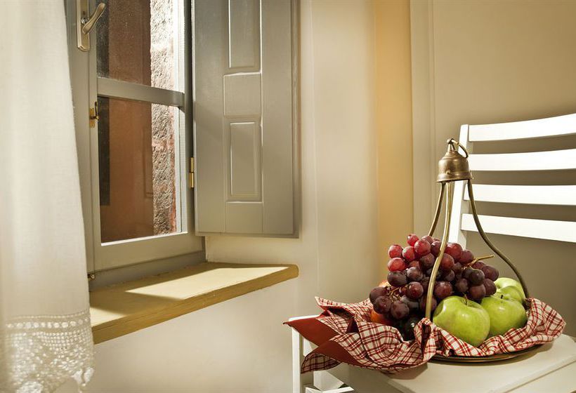 فندق Markezinis Suites