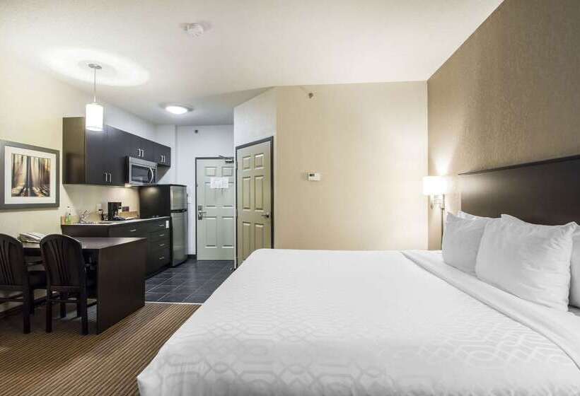 هتل Quality Inn & Suites Thompson