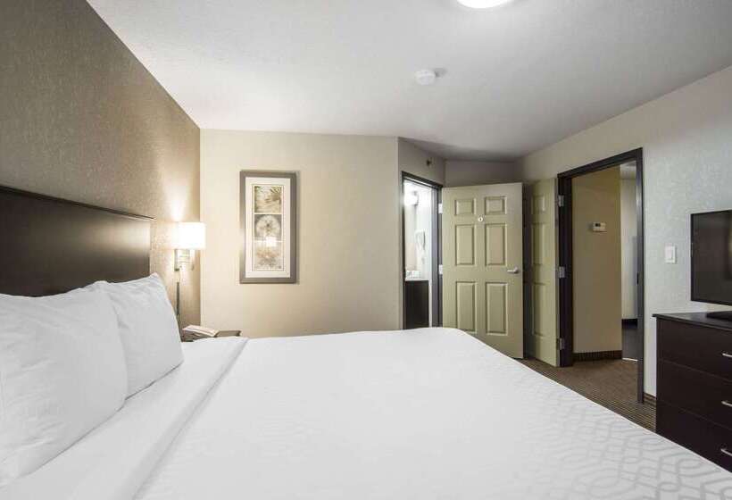 هتل Quality Inn & Suites Thompson
