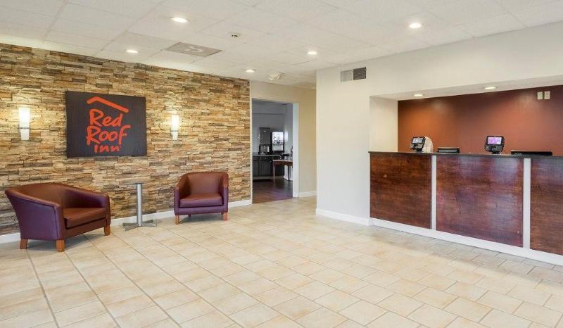 בית מלון כפרי Red Roof Inn & Suites Wytheville