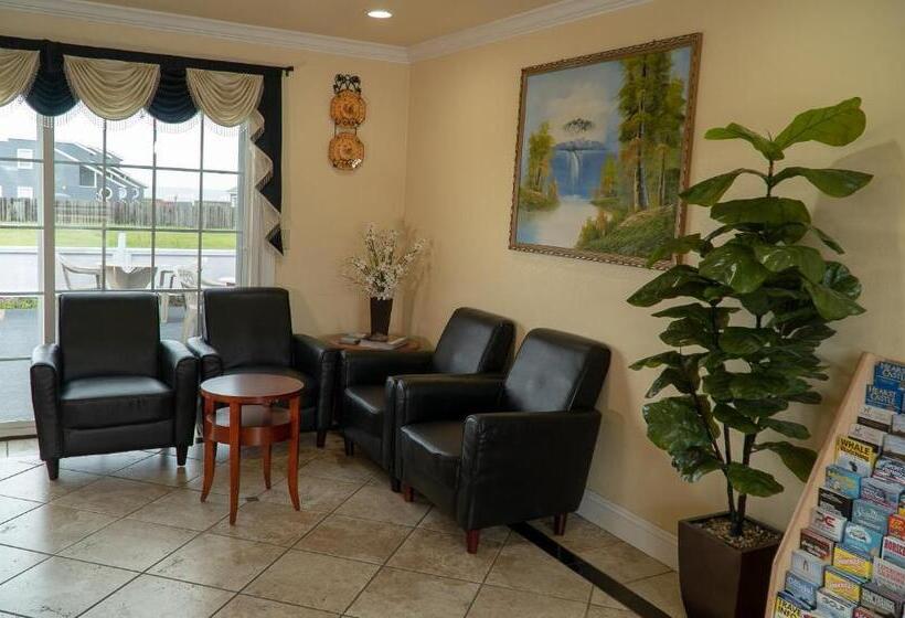 ホテル Sea Breeze Inn   San Simeon