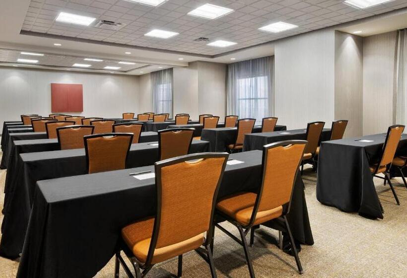 هتل Springhill Suites By Marriott Wheeling Triadelphia Area
