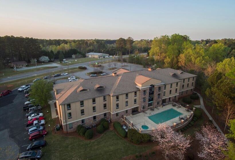 فندق The Lodge On Lake Oconee