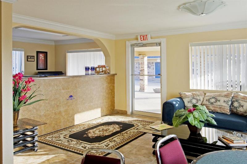 מוטל Americas Best Value Inn Gainesville, Tx