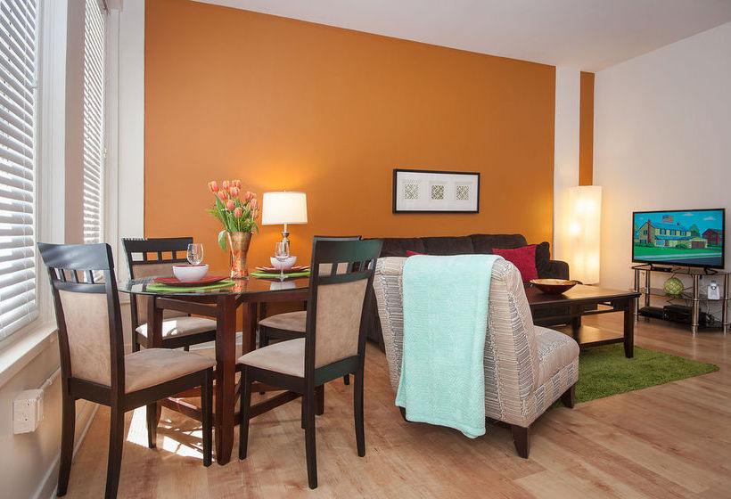 Oakwood At Metro 417