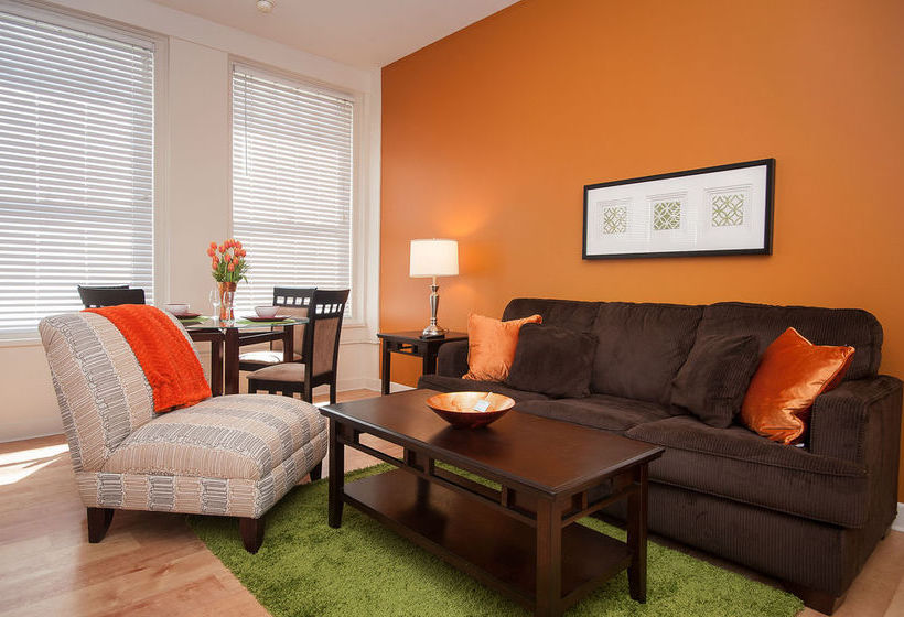 Oakwood At Metro 417