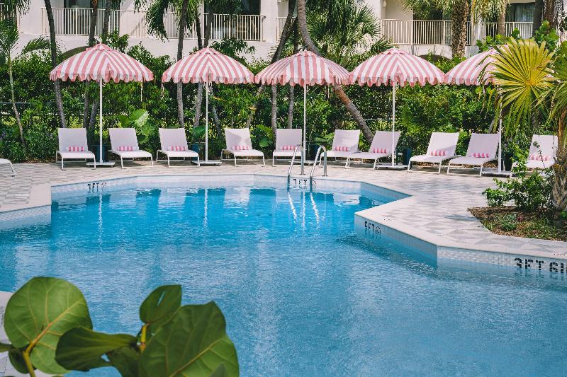 Hôtel Hampton By Hilton Grand Cayman Seven Mile Beach