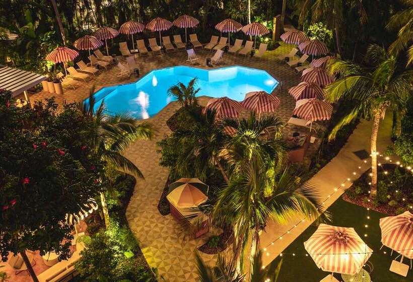 Hôtel Hampton By Hilton Grand Cayman Seven Mile Beach