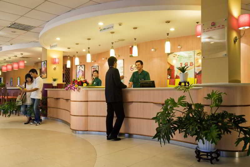 Отель Ibis Hangzhou Xiasha