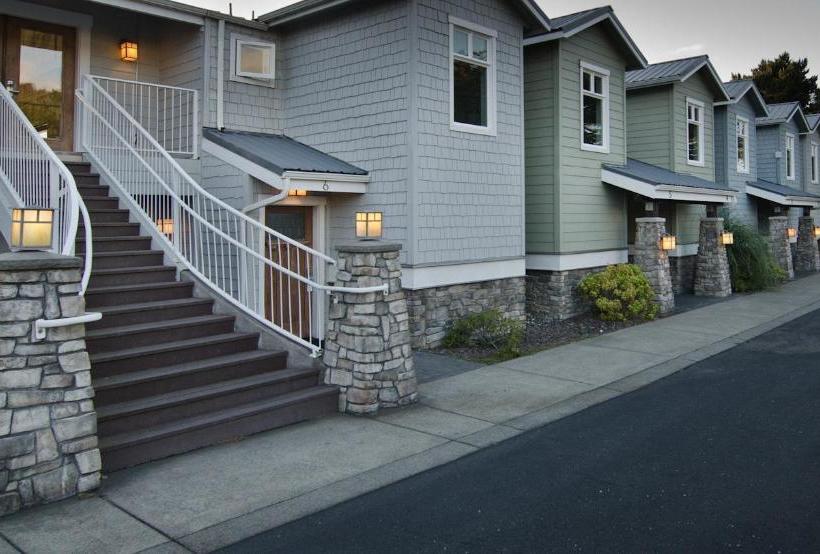 리조트 Pacific Reef Hotel & Light Show