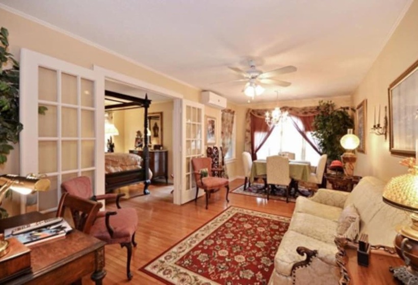 Sabal Palm House Bed And Breakfast