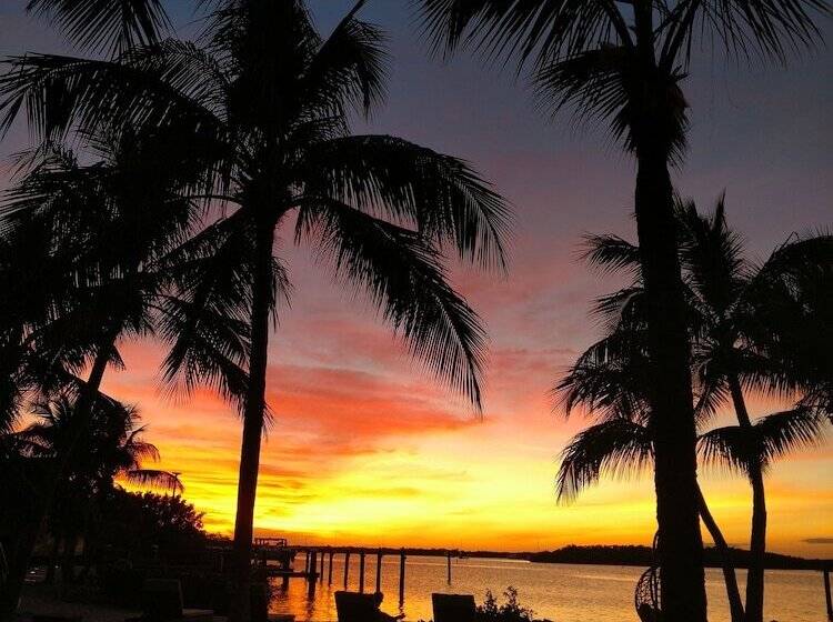 Atlantic Bay Resort