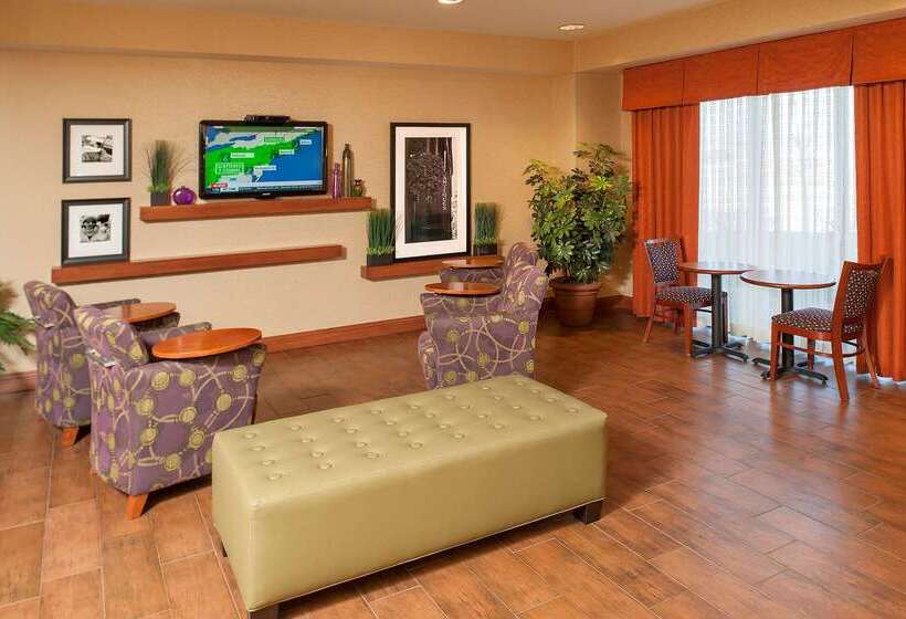 Hampton Inn Macomb