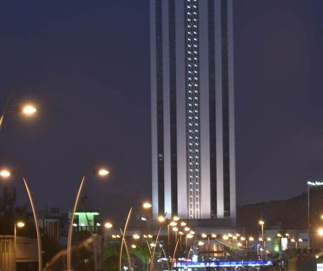 هتل Awaliv International