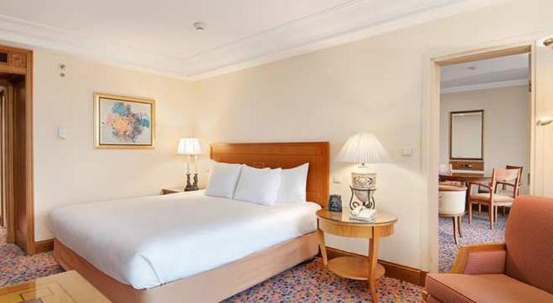 בית מלון כפרי BlueBay Makkah Grand Coral