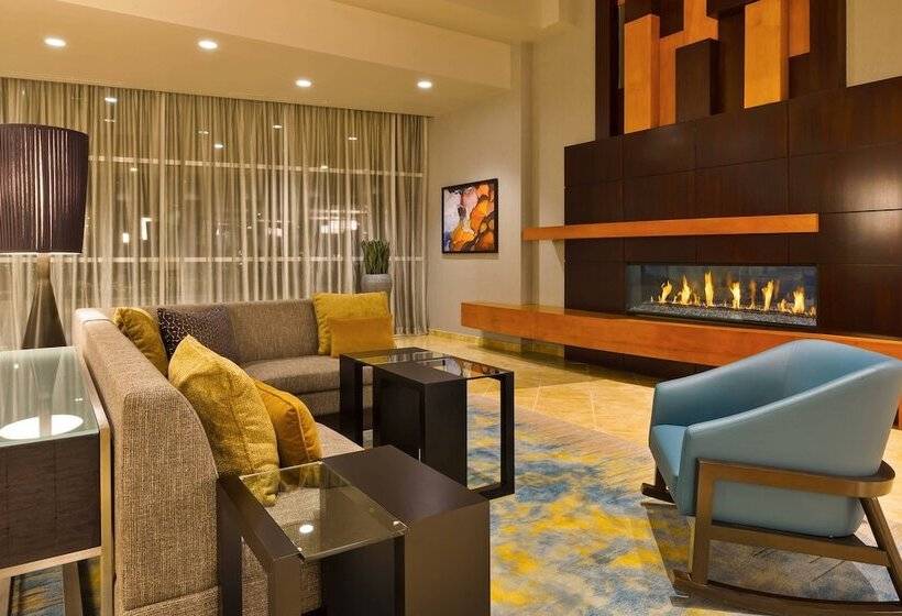 هتل Courtyard Omaha La Vista