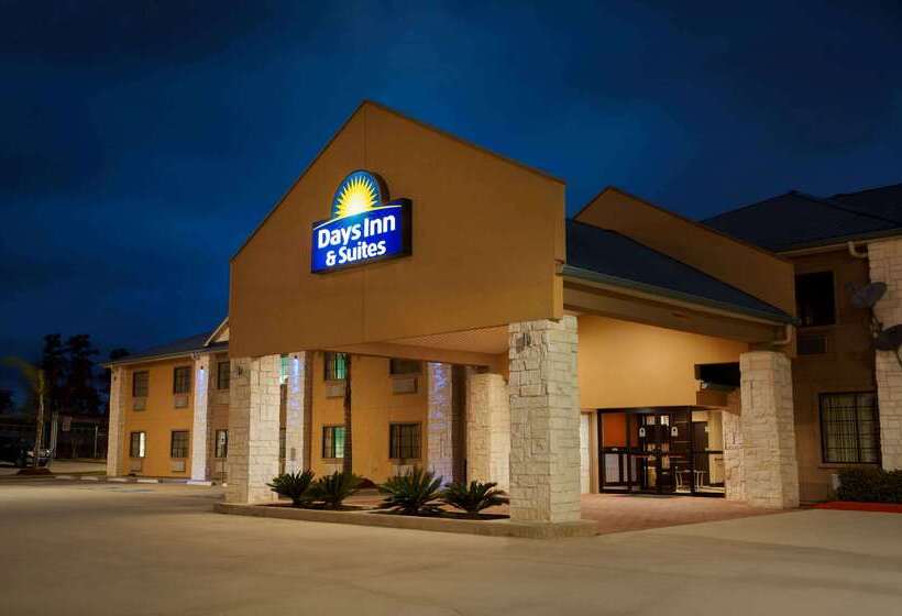هتل Days Inn & Suites By Wyndham Conroe North