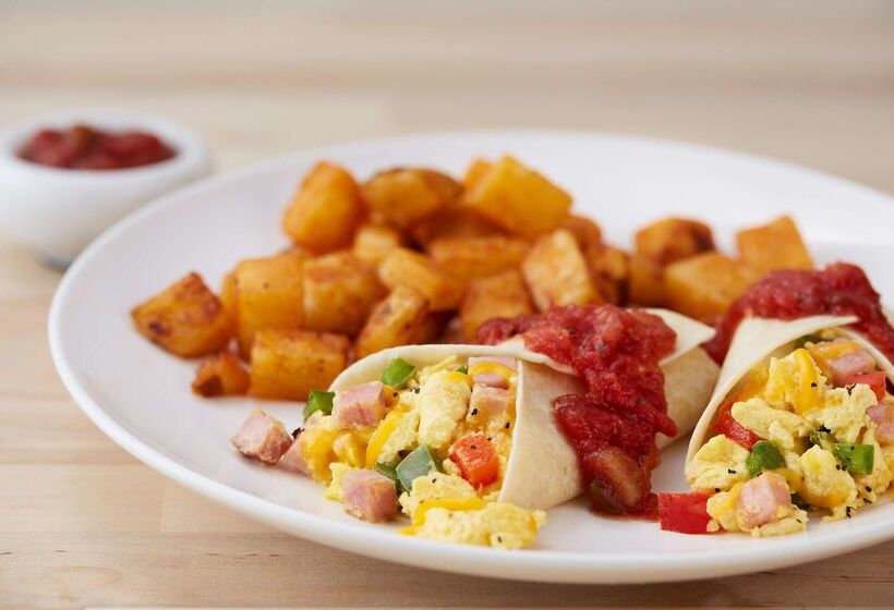 בית מלון כפרי Drury Inn & Suites Baton Rouge