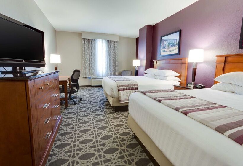 호텔 Drury Inn & Suites Middletown Franklin