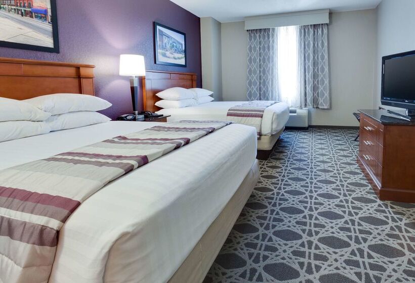 호텔 Drury Inn & Suites Middletown Franklin