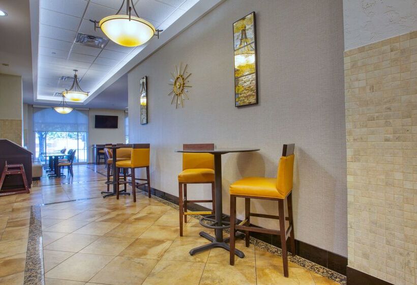 בית מלון כפרי Drury Inn & Suites San Antonio Near La Cantera